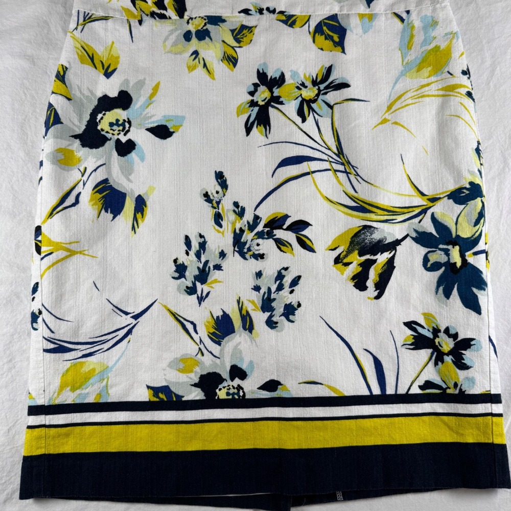 Ann Taylor Women's Size 12 White Floral 100% Cotton Lined Pencil Skirt - Picture 10 of 10